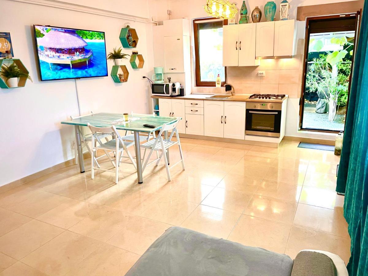 Arcadia Apartament Mamaia Nord ナボダリ エクステリア 写真